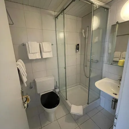 Roesli Guest house