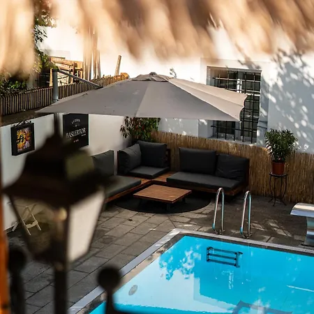 Roesli Guest house