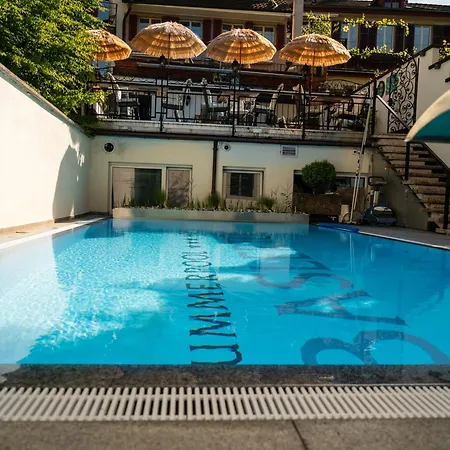 Roesli Guest house 2*